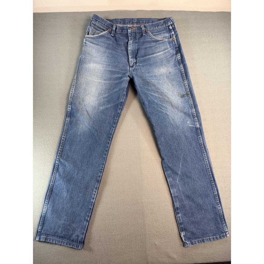 Wrangler 13MWZ Jeans Mens 35x30 Med Wash Blue Regular Straight Denim Cowboy Cut
